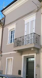 Ringhiera Ferro Battuto Realizzazioni Personalizzate 909 Tinte Esterni Casa Colori Esterni Casa Moderna Pittura Esterni Casa