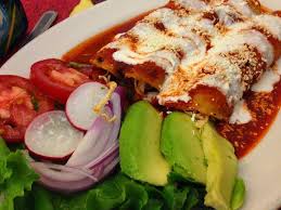 Recette D Enchiladas Tortilla Roulee Au Poulet Avec Fromage A La Creme Mexique Amerique Du Sud Des Tortillas Tres Recette Recettes De Cuisine Alimentation