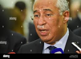 Cari cari hi-res stock photography and images