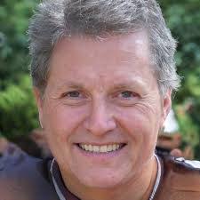 Kevin Petro's Instagram, Twitter & Facebook