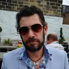 david robinson (@whoknowsdave)