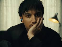 A few micro spots from the Artemas x Bose campaign. Finally got to live my  Spike Lee dolly zoom dreams. ✨, Director