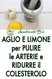 La torta latte e semola, senza zucchero, è ultra soffice e profuma di vaniglia e limone. Aglio E Limone Per Pulire Le Arterie E Ridurre Il Colesterolo Consigli Alimentari Rimedi Per La Salute Rimedi Naturali