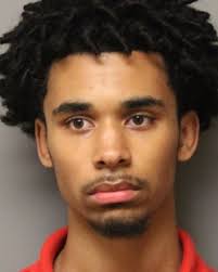 Man tries to toss loaded gun under car after foot chase, Wilmington Police  say