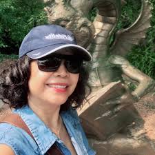 Recipe 👇) Sourdough bread with toasted 🌽 flour, olive oil, and topped  with raw wheat bran. INSANE aroma with this dough, and the same when  baking. At the end, you'll get a