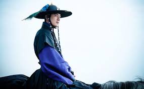 Tak ada tempat bagi mereka untuk melarikan diri. New Stills Show Past And Present Of Characters For Legend Of The Blue Sea The Latest Kpop News And Music Officially Kmusic