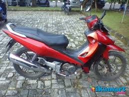 Seperti apa modifikasi yang dilakukan pada motor kawasaki ninja zx3r ini. Modifikasi Motor Zx 130