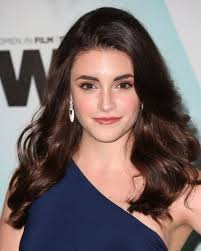 Meet the cast and learn more about the stars of anger management with exclusive news, pictures, videos and more at tvguide.com. Anger Management Actress Daniela Bobadilla Is Married Who Is Her Husband Her Bio Age Height Children Career Net Worth Tv Series