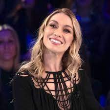 La sua esibizione ha colpito anche i suoi. Eleonora Abbagnato Eta Altezza Peso Origini Marito Calciatore Figli