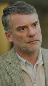 Como La Vida Misma Porque Marcos Le Dice Piñata A Alonso