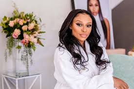 Dj zinhle is africa's leading dj and entrepreneur. Dj Zinhle Biography Boyfriend Daughter House Age Pictures
