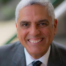 A princesa do meu coração hoje faz aniversário. Vida abençoada, de oração e  dedicação. Sua energia é contagiante. Seu trabalho, inspirador. Seu legado  como esposa, filha, mãe, sogra, avó e amiga, faz