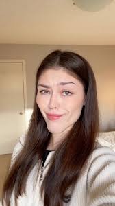 She just wanna dance :(