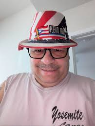 They wonder how my spotlight is so bright ✨ My #zvarmy that's how ;) xx 🤍  🐯 🇵🇷 Happy #hispanicheritagemonth