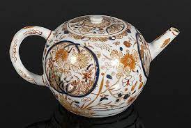 1000 x 750 jpeg 68 кб. Antique Japanese Export Imari Teapot 18th Century Japanese Porcelain Teapot Tea Pot A Japanese Imari Export Teapot Tea Pots Japanese Teapot Antique Teapot