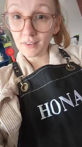 Ebony Nicholson (@ebonynicholson28)