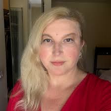 Are there independent workers in the Savannah area?