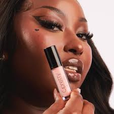 Model and location — Gemma Wood