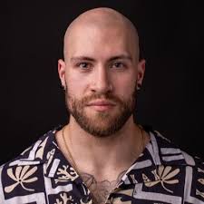 Luke Bartlett (@luke_bart)