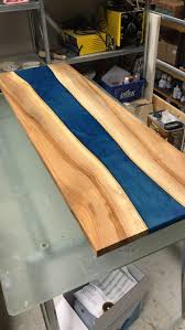Resion Epoxy River Table