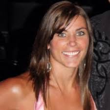 Lisa Hiles's Instagram, Twitter & Facebook