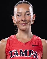 Heather Avila's Instagram, Twitter & Facebook