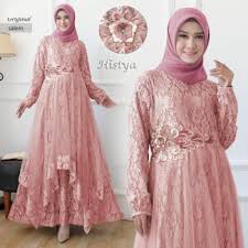 Anda akan menemukan banyak ide terbaru dengan aneka warna, desain dalam mencari inspirasi yang memuaskan akan kebaya yang satu ini. 55 Model Baju Gamis Brokat Cantik Terbaru 2020 Muda Co Id
