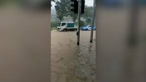 Have you experienced a flash flood in singapore? Qmkgtce4vksu7m