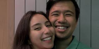 5 Potret Joshua dan Istri Usai Menikah, Penampilan Clairine Dipuji Makin  Cantik