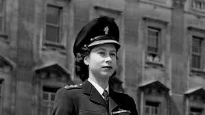 Su alteza real el príncipe felipe, duque de el príncipe felipe estaba próximo a cumplir 100 años de edad este 10 de junio de 2021. Habias Visto Esta Foto De La Reina Isabel De Joven