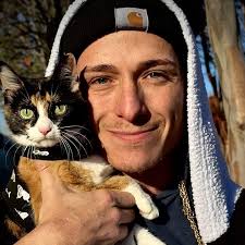 Both in their 𝐏𝐑𝐈𝐌𝐄, who you taking? 👀🤩