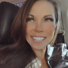 Ashley Weaver (@Sugarsweet66)