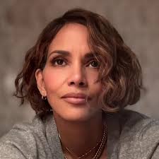 Amor tus bellos 💋💋💋❤️ 💋 labios me gustan amor no olvides te nesecito  halle