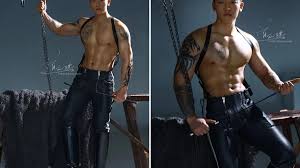 หนุ่มลูกครึ่งไทย - จีนสกลนคร.