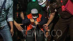 Hal itu bermula, pada tanggal 18 februari 2021 biro hukum dan hubungan setelah dicek identitasnya, bahwa endang rifai adalah orang yang sama dengan seorang wni yang bernama hendra subrata alias anyi, dan. O9djv4y U5furm