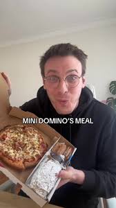 Dominospizza #Dinner #Eatwithme | Pizza Hut | Tiktok