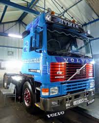 Volvo F Lkw Volvo Sattelzug