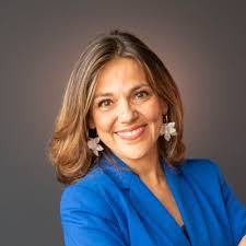 Gil Nieves's Instagram, Twitter & Facebook