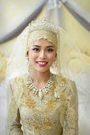 It was on 21 march 1929 that märtha married her cousin, then crown read more 15 Brunei Royalty Ideas Brunei Royal Jewels Royal Tiaras