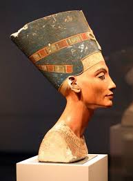 1330) ruled ancient egypt with her husband akhenaten (aka amenhotep iv). Akhenaton Pharaon Heretique Nefertiti Dessin Egypte Deesses Egyptiennes