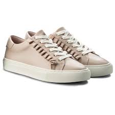 Visit tory burch and discover our tory sport ruffle sneaker and more women's view all. Sneakers Tory Burch Ruffle Sneaker 36558 Shell Pink Shell 651 Sneakers Low Shoes Women S Shoes Efootwear Eu