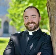 Sean Loomis's Instagram, Twitter & Facebook