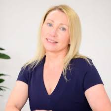 3 Reviews of Lindsey Britland rated 5.0/5 at Waldron & Schofield