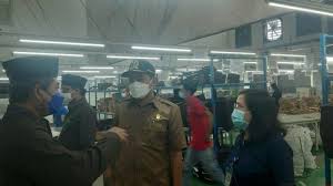 Ud setiawan telp / whatsapp fast respon hanya wa 085226061855. Dprd Jepara Temukan Pabrik Yang Masih Langgar Aturan Wfh 50 Persen Selama Ppkm Darurat Tribun Pantura