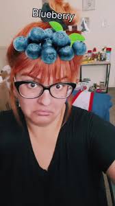 An Italian who loves grapes and wine? Makes sense. #Fy #Fyp #FruitChallenge  #WhichFruitAreYou #FruitFilter #Grapes #Italian #WineLover #GrapeAddiction  ♥️🍇🍷🍕🍝🇮🇹🥰🤗