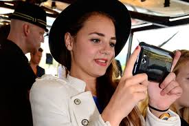 US-Sängerin Kelly Rowland jettet mit ihrem "Summer Dreaming 2012"-Remix ...