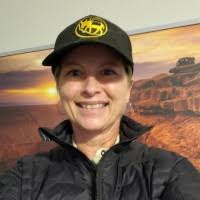 Carol Cheli's Instagram, Twitter & Facebook