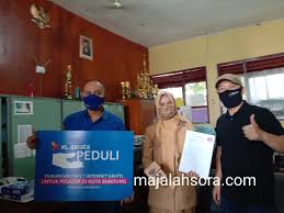 Nonaktifkan akun roli yang sudah kamu. Fwp Jabar Xl Axiata Axis Memberikan Bantuan Kartu Perdana Dan Kuota Internet Gratis Bagi Pelajar Di Jabar Sebesar 30 Gb Majalah Sora