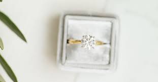 I have to clean this ring, but conveniently and securely. How To Clean Gold Jewelry At Home Expert Tips And Advice