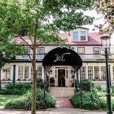 We have all the best cape may restaurants listings and tons of restaurant reviews, plus local restaurant tweets from twitter for all your favorite local restaurants! 23 Best Restaurants In Cape May Nj